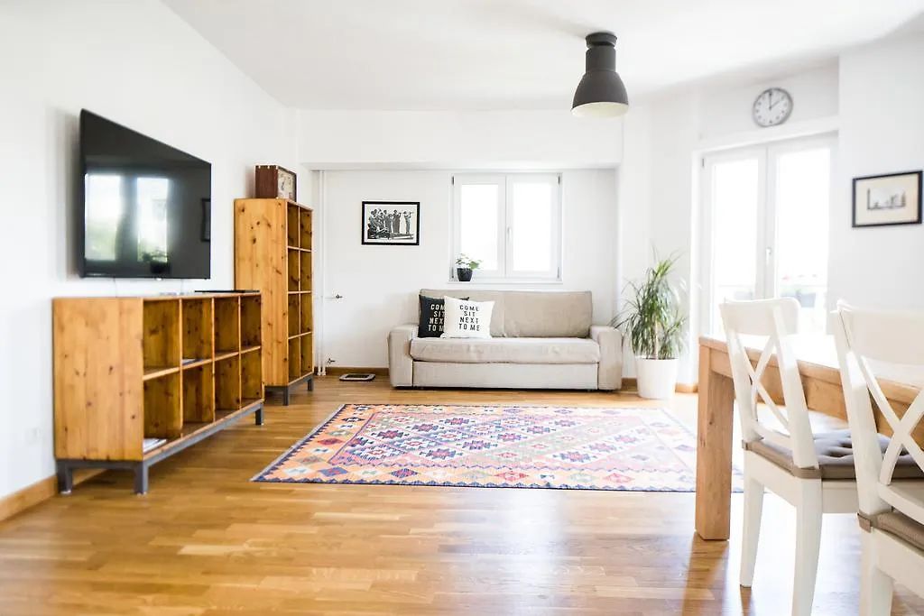 Diana'S Flat 11 Bucharest - Old Townアパートメント